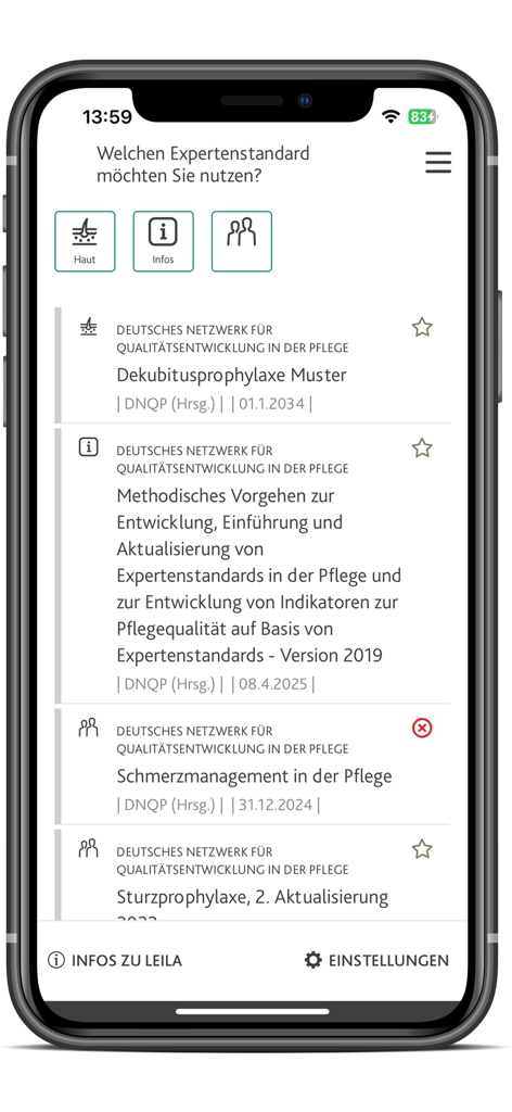 DNQP Leila - Interface do aplicativo móvel DNQP Leila exibindo uma lista de padrões de especialistas em enfermagem, incluindo manejo da dor e profilaxia de quedas.
