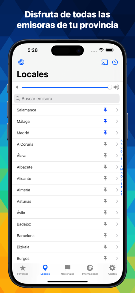 Radio FM App-Oberfläche mit einer Liste lokaler Radiosender, kategorisiert nach spanischen Provinzen