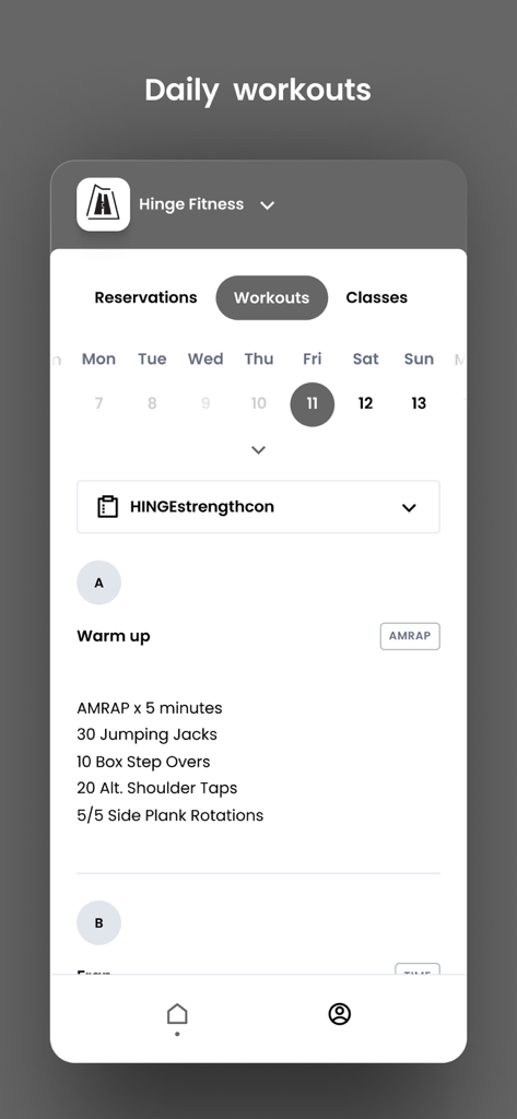 Hinge Fitness - Pantalla de la app Hinge Fitness mostrando un plan de entrenamiento diario con ejercicios de calentamiento AMRAP