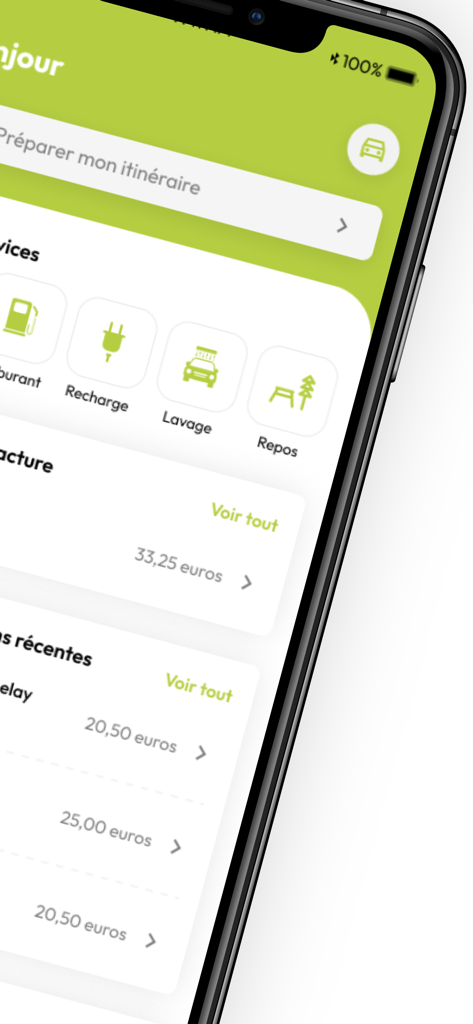 Bip&Go - Bip and Goモバイルアプリのインターフェース。燃料や充電ステーションなどの旅行サービスと、ユーロでの最近の支出を表示。