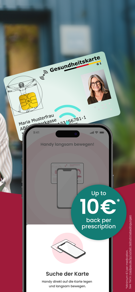 Escaneando una tarjeta de seguro médico con un smartphone usando la app de farmacia medpex.