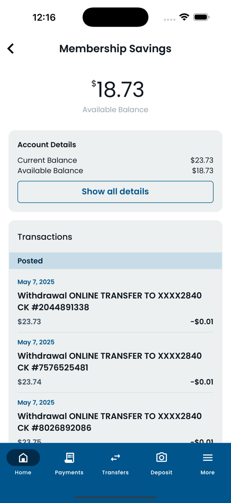 Lake Trust Mobile Banking - Pantalla de la aplicación de Banca Móvil de Lake Trust mostrando el saldo de la cuenta de ahorros de membresía y el historial de transacciones