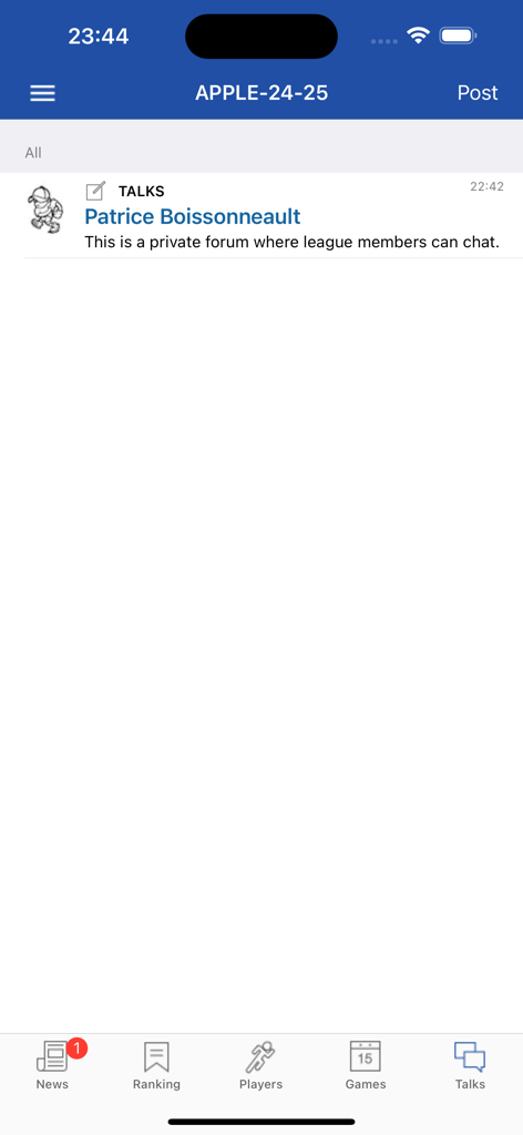 User interface of the private league chat forum in the PoolExpert fantasy hockey app