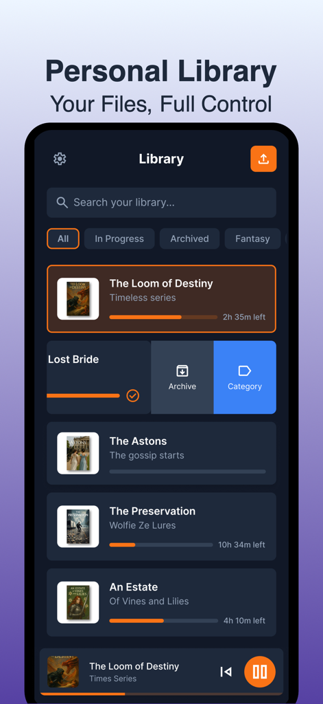 Interfaz de la aplicación HearBook mostrando una biblioteca personal de audiolibros con portadas, barras de progreso y filtros de organización.