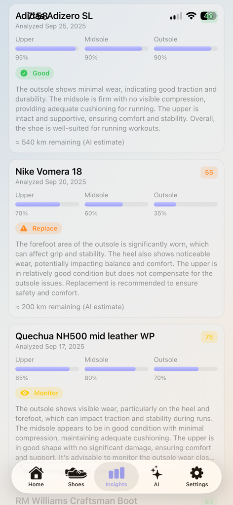 ShoeTrack - Interface of the ShoeTrack app showing AI-powered wear analysis and remaining mileage for multiple pairs of shoes.