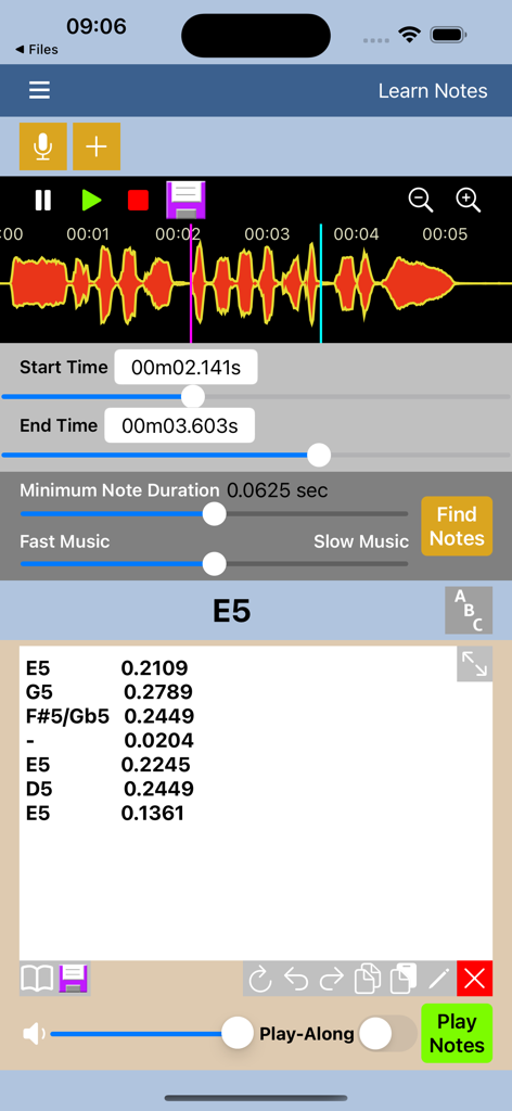 Music Notes Helper - Interface of the Music Notes Helper app showing an audio waveform and a list of detected musical notes like E5 and G5