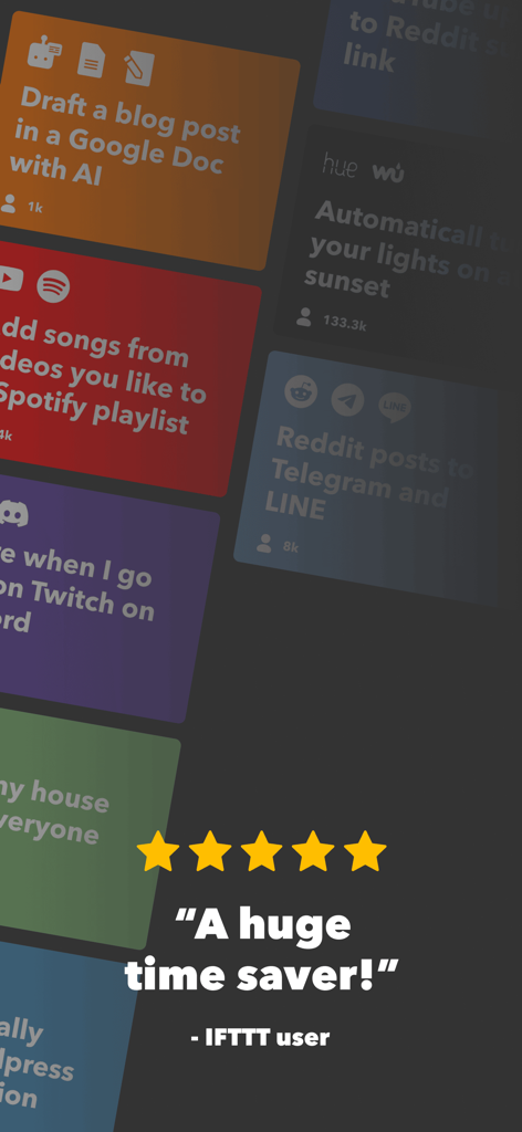 Interface de l'application mobile IFTTT montrant des tuiles d'automatisation et un témoignage d'utilisateur avec cinq étoiles