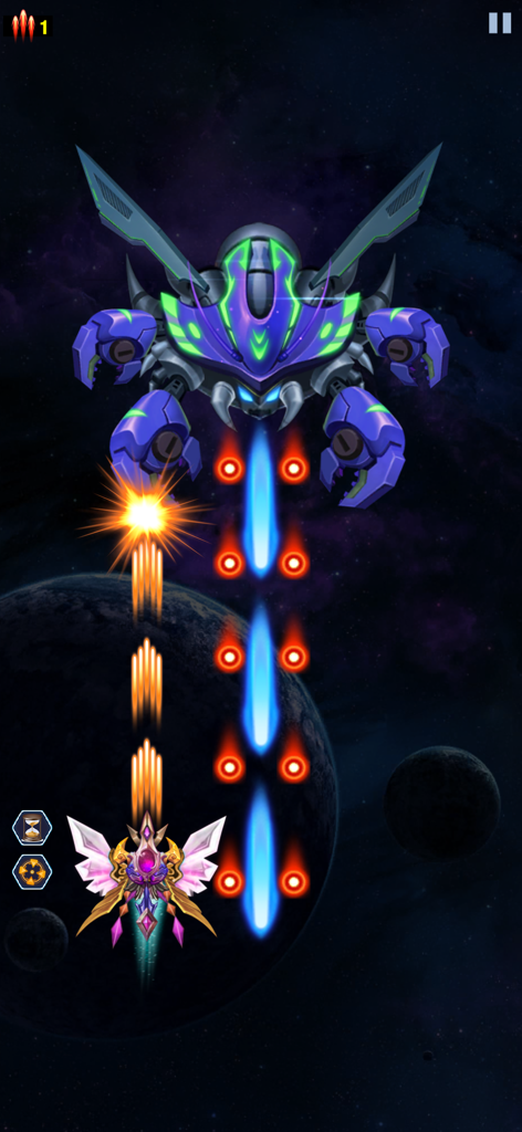 Galaxy Invaders - Space Attack - Un vaisseau spatial du joueur combattant un énorme boss extraterrestre violet dans l'espace.