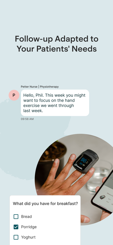 Dignio Prevent Go - Dignio Prevent Go app interface showing patient follow-up chat and pulse oximeter reading