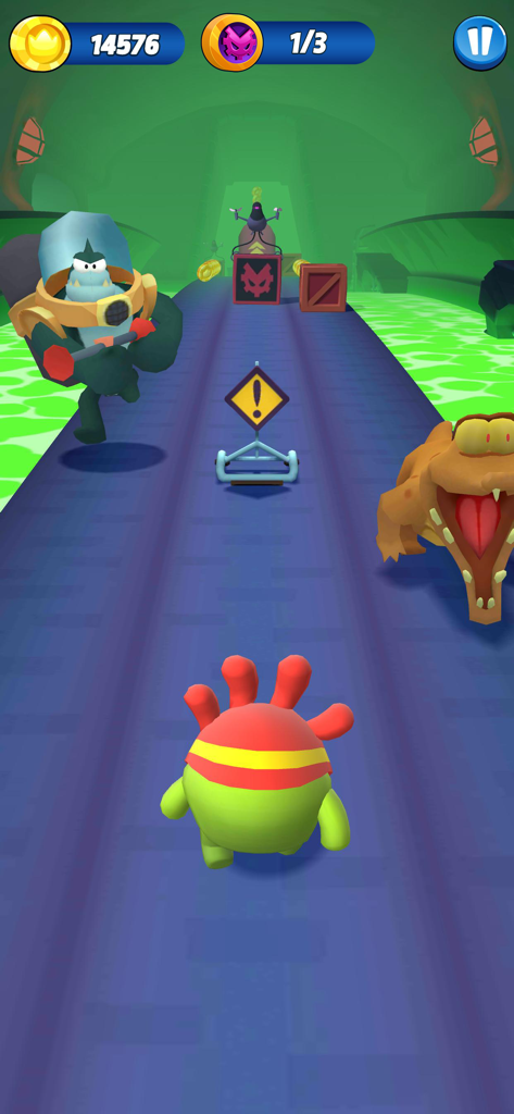 Om Nom: Run - Personnage Om Nom courant dans un tunnel souterrain vert en évitant les obstacles