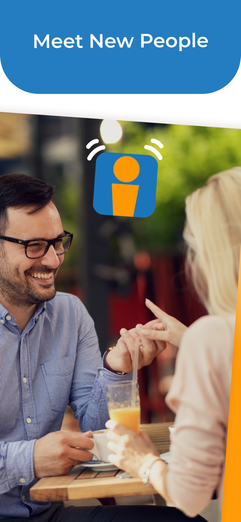 Un homme et une femme discutant dans un café en plein air avec une bannière Rencontrer de nouvelles personnes et le logo WhosHere Plus.