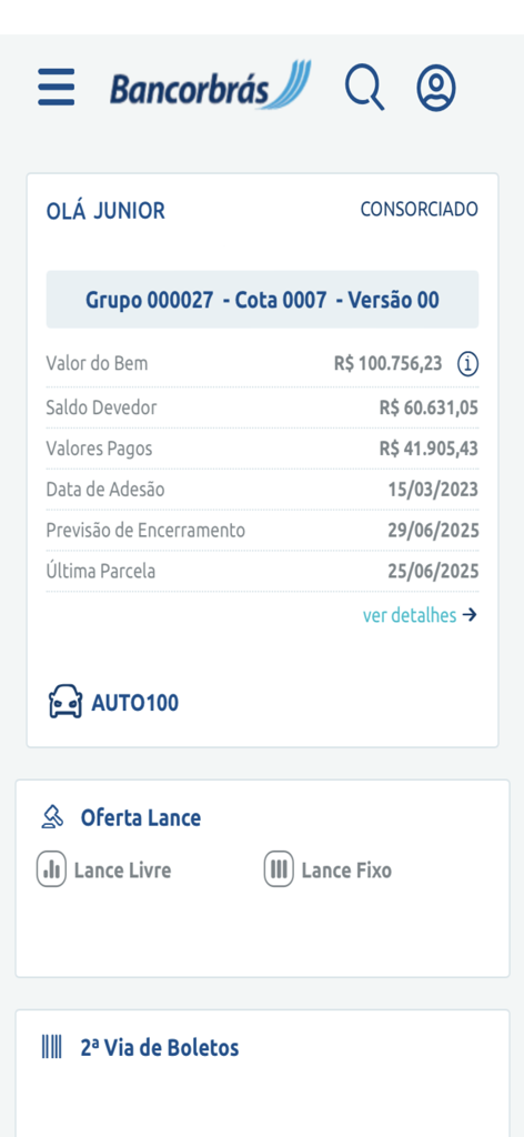 Panel de control de la aplicación Meu Consorcio Bancorbrás que muestra detalles financieros de una cuenta de consorcio de vehículos, incluido el saldo pendiente y el historial de pagos