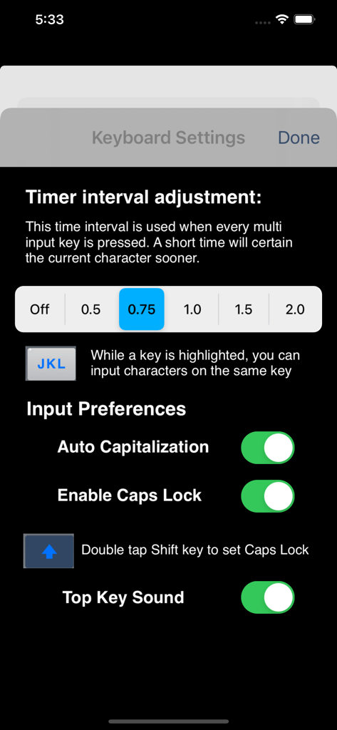 Phone Pad SMS / Mail Keyboard - Pantalla de configuración de la aplicación Phone Pad que muestra el ajuste del intervalo de tiempo para las teclas de entrada múltiple y las preferencias de entrada, como la capitalización automática.