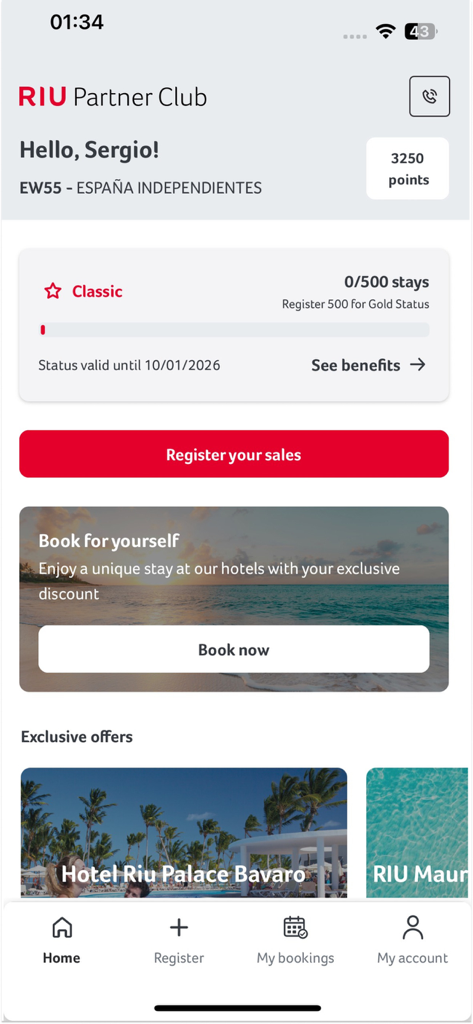 Startbildschirm der RIU Partner Club App für Reisebüros, der Treuepunkte und exklusive Angebote zeigt
