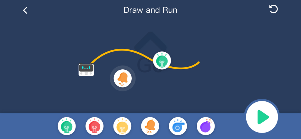 Draw and Run機能のビジュアルインターフェース。子供たちはSTEMロボットの経路とアクションをマッピングできます。