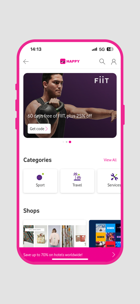Interface do programa de fidelidade do aplicativo MyCellfie mostrando recompensas de fitness e categorias de descontos para viagens e lojas