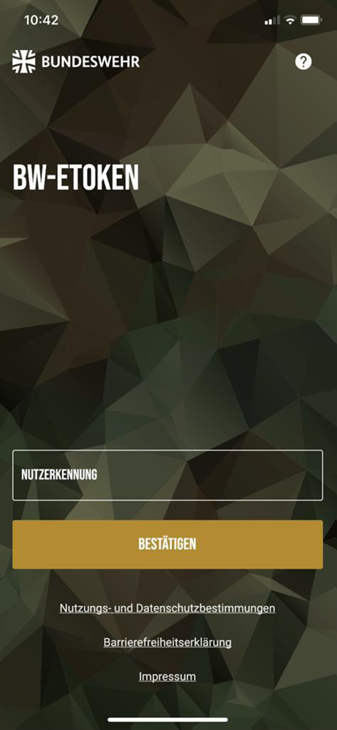 Anmeldebildschirm der Bw-eToken-App mit Tarnhintergrund und dem Bundeswehr-Logo.