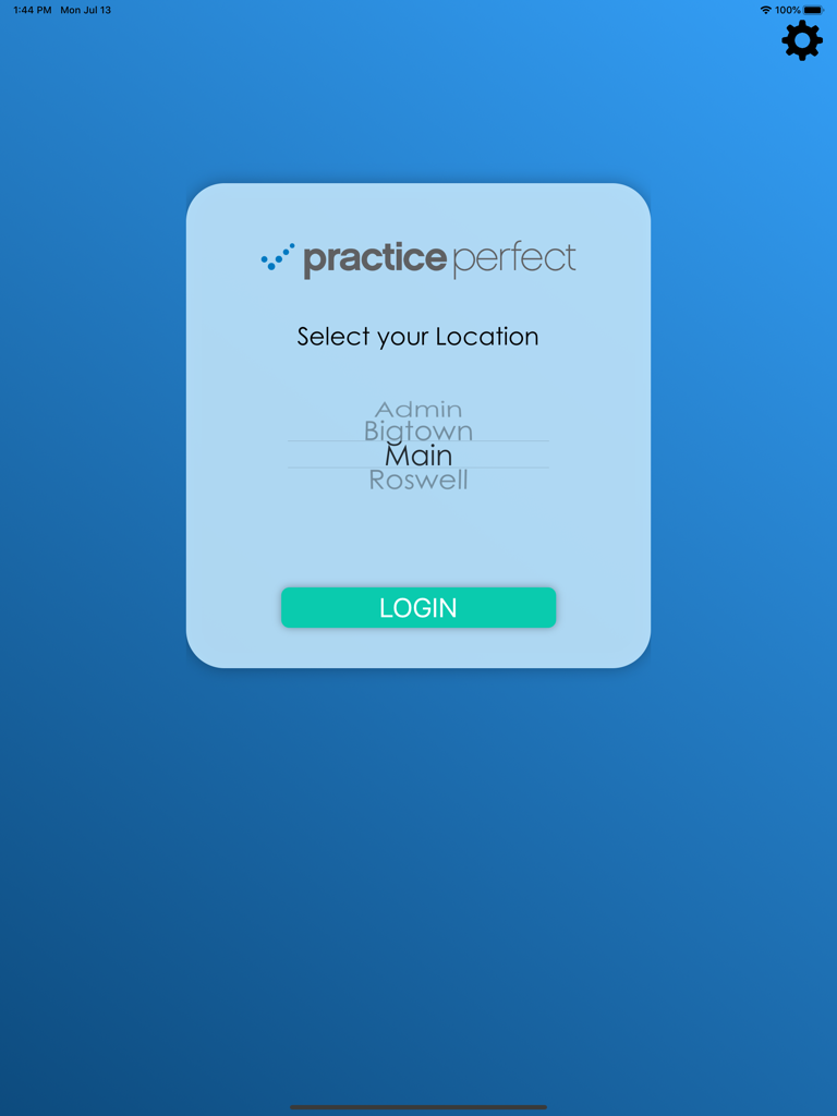 Pantalla del iPad de la aplicación Practice Perfect Check In que muestra un menú de selección de ubicación y un botón de inicio de sesión.