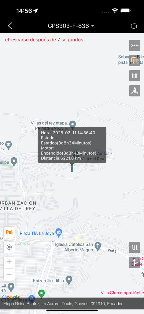 Interfaz de la aplicación La Casa Del GPS mostrando un resumen del estado del vehículo en un mapa con datos de rastreo en tiempo real
