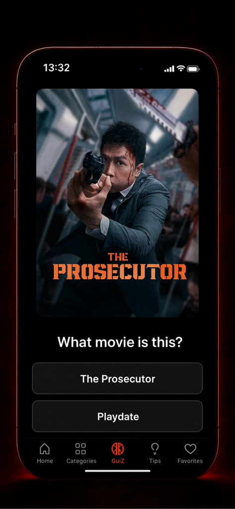 Tela de quiz de curiosidades de filmes do aplicativo PobreFlix com uma cena de 'O Promotor'