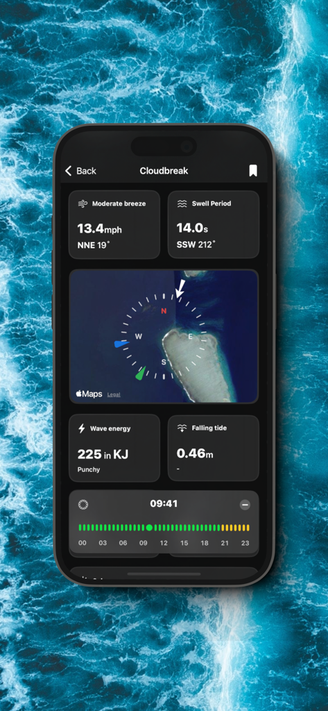 Application Wavez Forecast montrant les conditions de surf détaillées pour Cloudbreak, y compris le vent, la houle et les données de marée