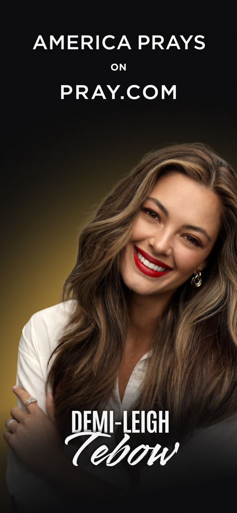 Retrato de Demi-Leigh Tebow para la aplicación Pray.com con el texto América Ora