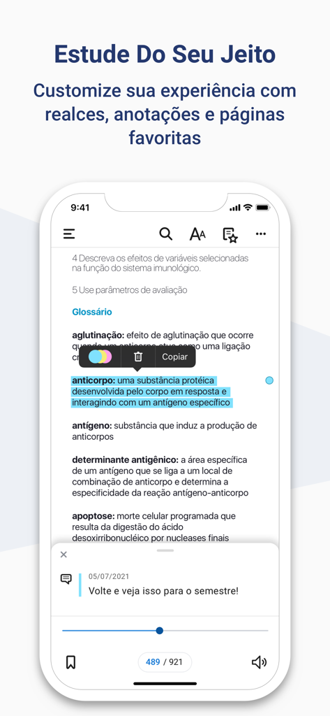 Minha Biblioteca - Minha Bibliotecaモバイルアプリのインターフェース。青いハイライトとカスタム学習ノートが付いた教科書が表示されています。