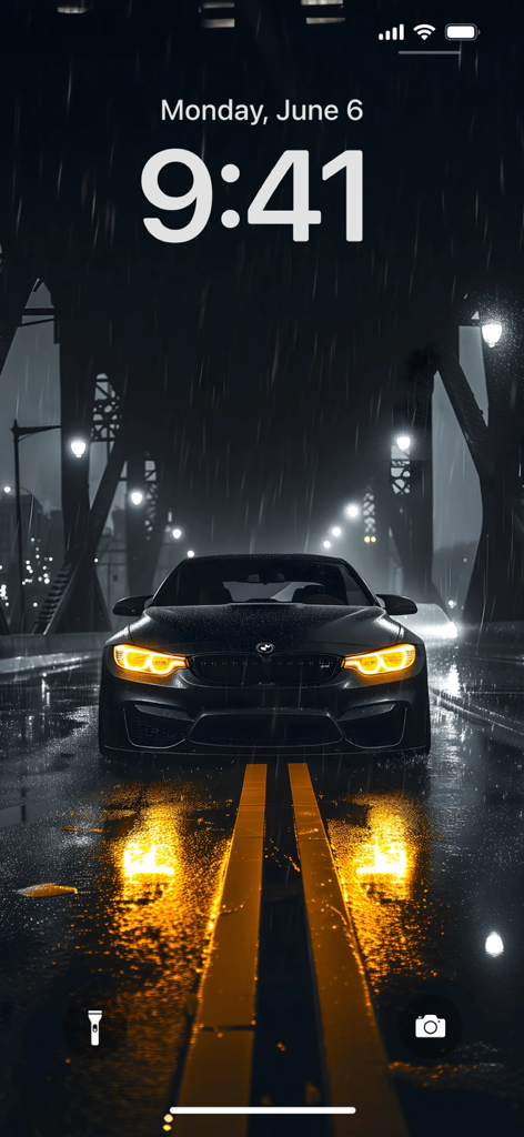 Cone AI Wallpapers 4K & 6К HD - Fondo de pantalla de coche 4K generado por IA en pantalla de bloqueo de iPhone, con un coche deportivo negro con luces naranjas brillantes en una noche lluviosa