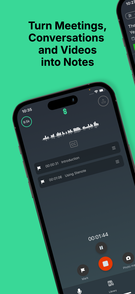 Stenote AIアプリのインターフェース。自動チャプターマーカー付きのライブ音声録音セッションが表示されています。