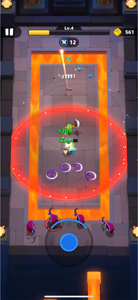 Jugabilidad llena de acción de Archero 2 que muestra a un héroe luchando contra monstruos en una mazmorra con bordes de lava.