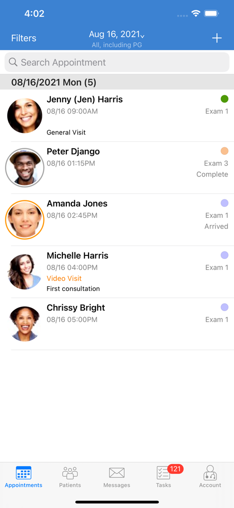 Aplicativo DrChrono EHR exibindo uma lista de consultas de pacientes e status de visitas do dia