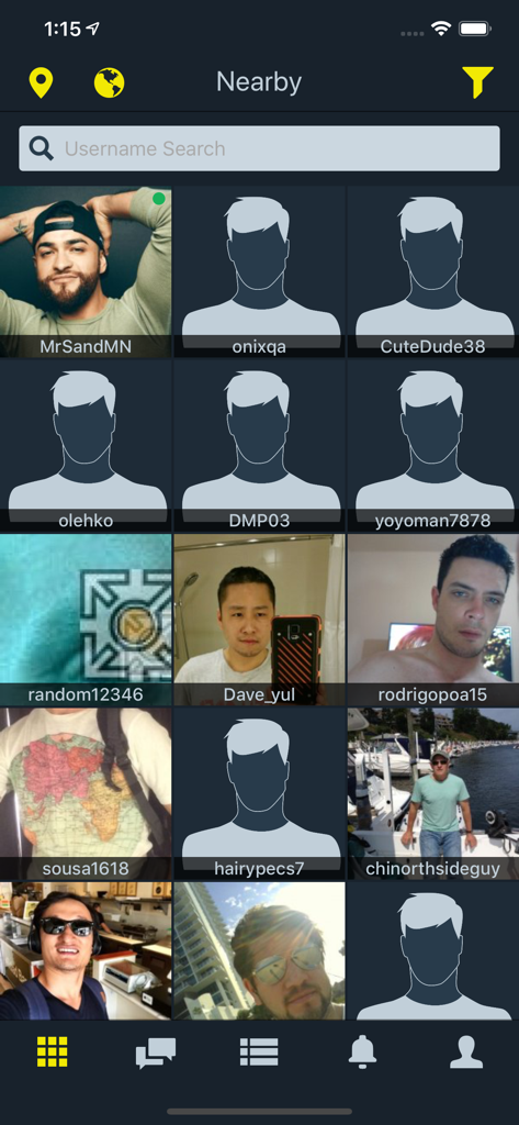 Manhunt – Gay Chat, Meet, Date - A screen from the Manhunt app showing a grid of nearby user profiles with photos and usernames