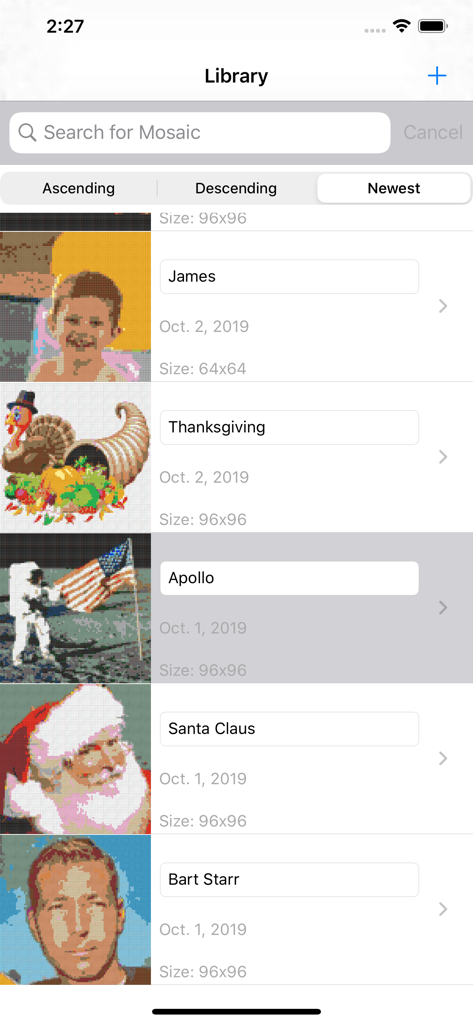 L'écran de bibliothèque de l'application montrant une collection de projets de mosaïques LEGO enregistrés comme des portraits et des thèmes de vacances.