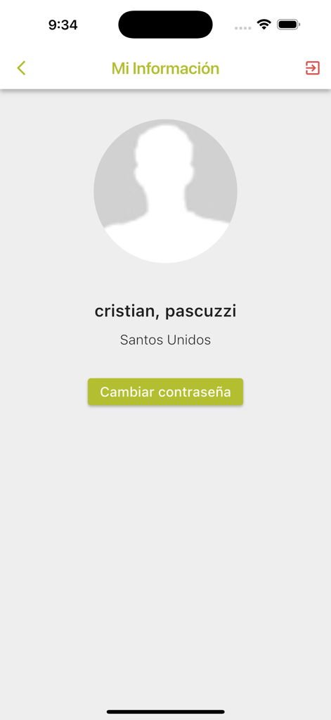 User profile screen in the Figaro school management app showing personal information and a change password button