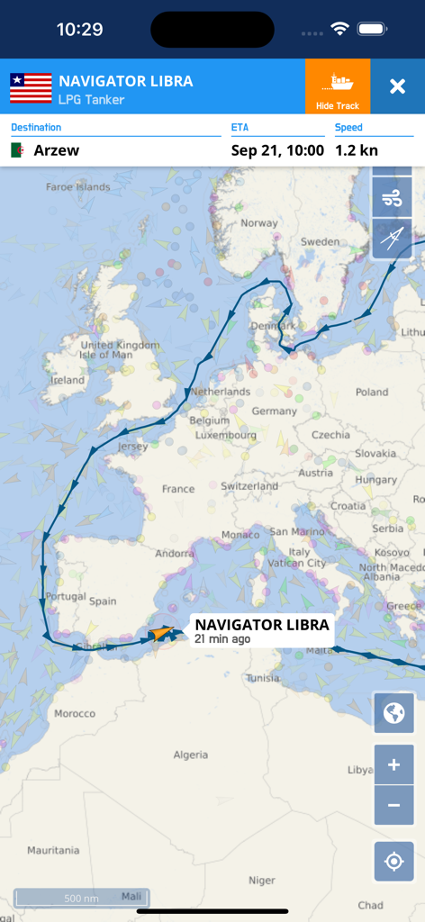 VesselFinder Pro - VesselFinder Pro app interface showing the historical route and real-time position of an LPG tanker on a map.