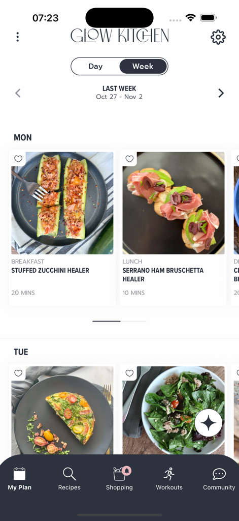 Glow by Rose - Weekly meal plan screen in the Glow by Rose app showing healthy recipes like stuffed zucchini and serrano ham bruschetta.