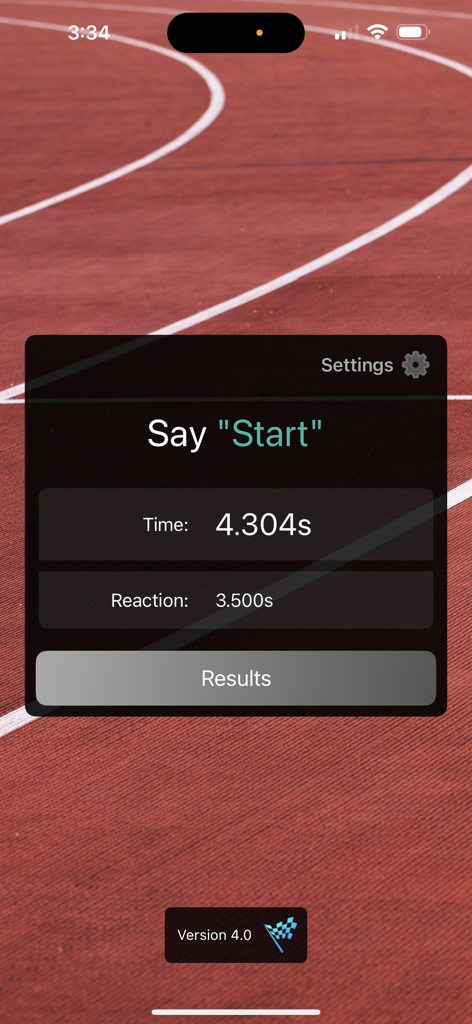 Racing Start Simulator - Screen showing time and reaction results in the Racing Start Simulator app over a running track background.
