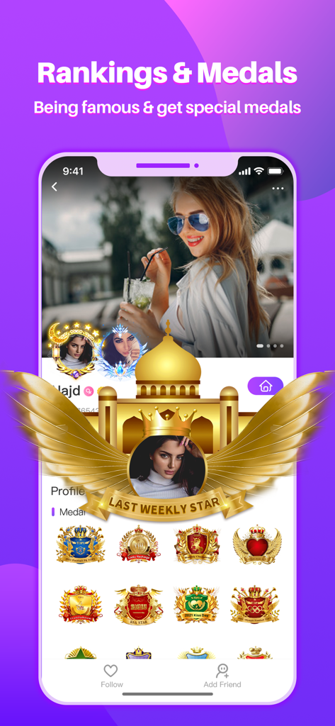 Interface of StarChat app displaying user rankings and virtual medals for social status