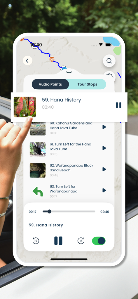 App-Oberfläche des Shaka Maui Audio-Reiseführers mit GPS-Karte und Audiopunkten für die Road to Hana-Tour