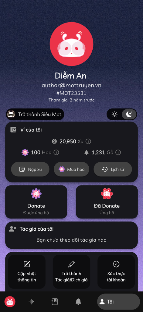 Mọt Truyện - Mọt Truyện app user profile screen showing wallet balance and account settings.
