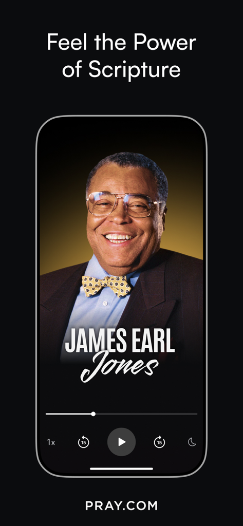 Pantalla de smartphone de la aplicación Pray.com con James Earl Jones narrando las escrituras.