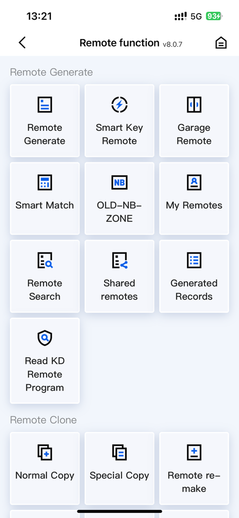Mobile KD - Interfaz de la aplicación Mobile KD que muestra las opciones de generación y clonación de llaves remotas para cerrajeros