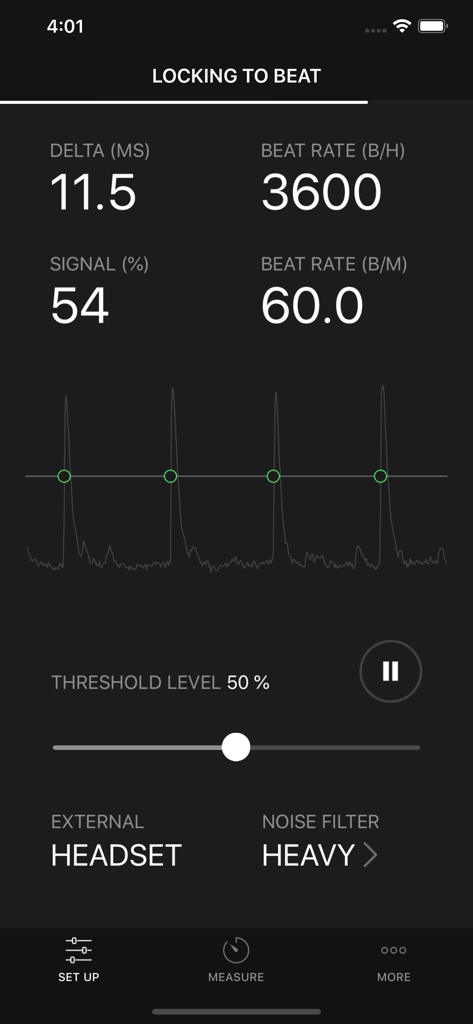 ClockMaster - Time Regulator - ClockMaster app interface showing real time beat rate metrics and ticking sound waveform for pendulum clock regulation