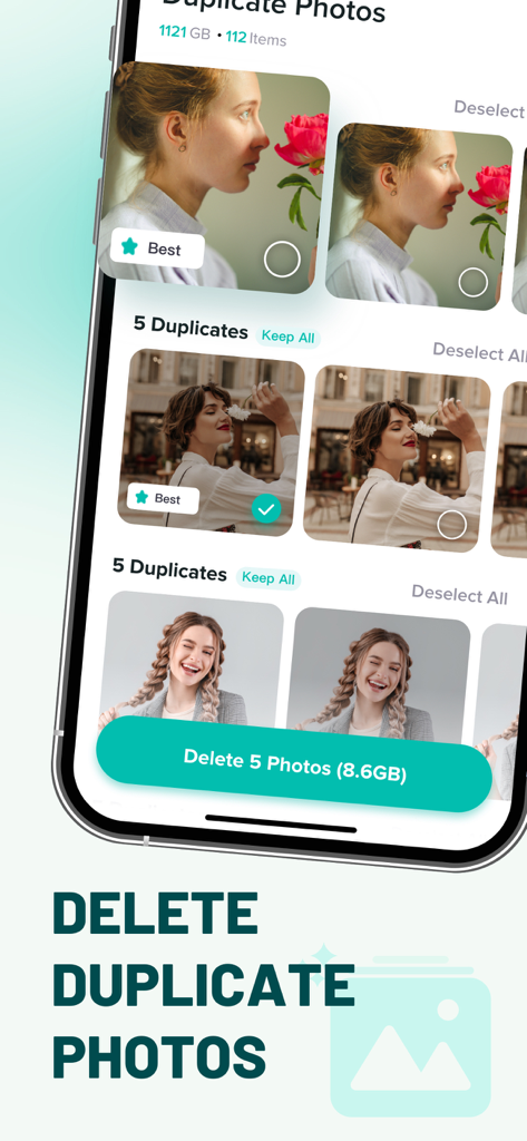 Master Cleaner - Clean Storage - Master Cleaner mobile app interface showing the duplicate photo removal feature with a button to free up storage space.