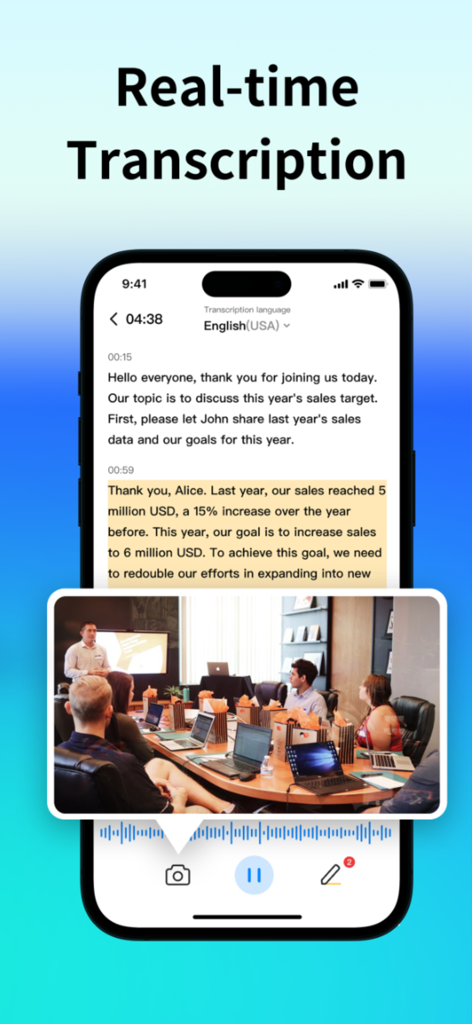 PolyPal - AI Live Translator - Smartphone mostrando transcrição em tempo real de uma reunião de negócios no aplicativo PolyPal