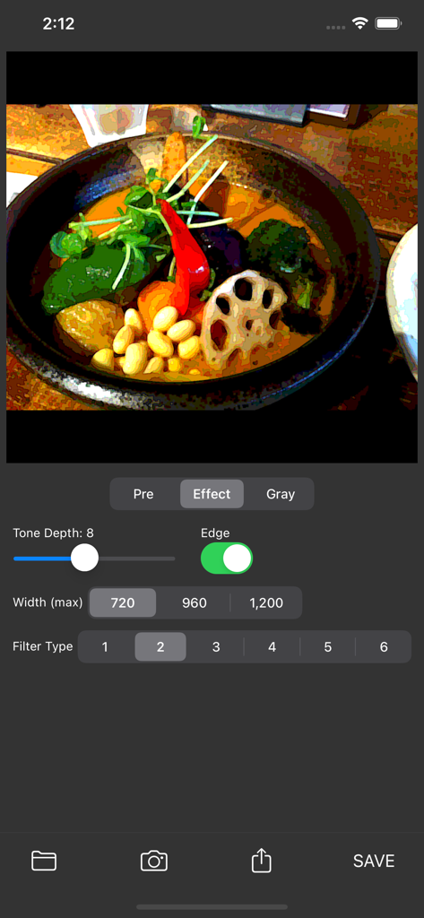 Subtilizer - Subtilizer App-Oberfläche mit einem posterisierten Food-Bild und Bearbeitungsreglern