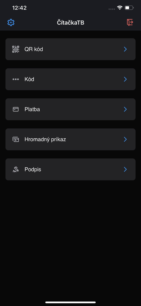 Čítačka - Main menu of the Citacka Tatra banka app showing options for QR code, code generation, payments, and digital signatures.