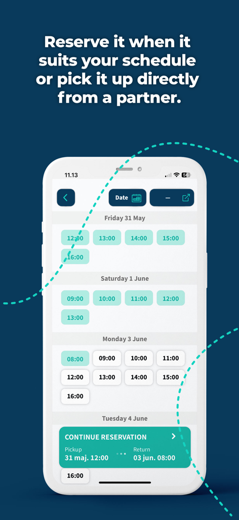 Freetrailer app interface for scheduling and reserving a trailer rental showing available dates and time slots