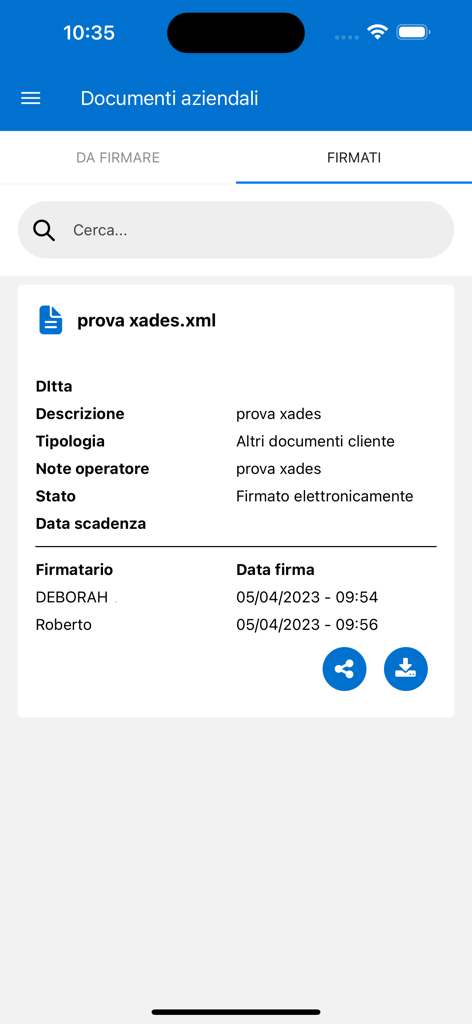 eSign - Écran mobile montrant un document commercial signé avec des horodatages de signature dans l'application eSign.