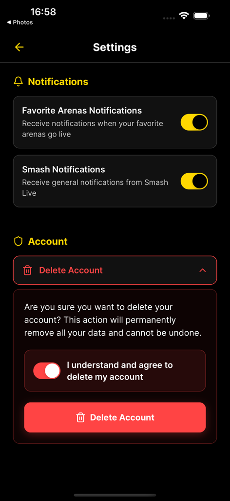 Smash Live - Settings page of the Smash Live app displaying notification preferences and account deletion options.